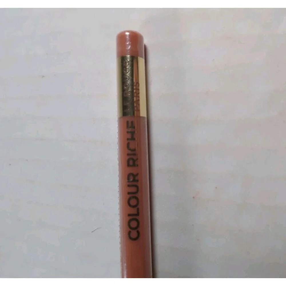 L'Oréal Color Riche Anti Feathering Lip Liner New Sealed‎ 300 Le Rouge